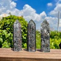 UV-Reactive Yooperlite Crystal Tower | Crystal Stone Decor