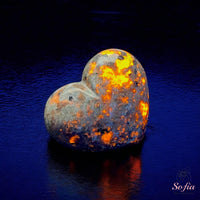 UV-Reactive Yooperlite Crystal Heart | Crystal Stone Decor