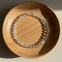 Pulsera de Cuarzo Transparente de 4mm | Joyería de Cristal con Cuentas Finas