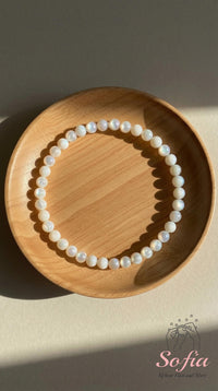 4MM Mother of Pearl Bracelet | Dainty Beaded Crystal Jewelry