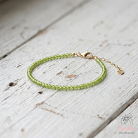 Peridot Armband | Minimalistischer filigraner Stapelschmuck